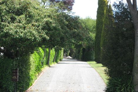 Photo of property in 49 Wainoni Road, Wainoni, Christchurch, 8061