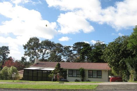 Photo of property in 42 Ennis Avenue, Pakuranga Heights, Auckland, 2010