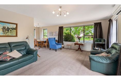 Photo of property in 46a Karnak Crescent, Russley, Christchurch, 8042