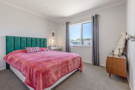 Photo of property in 2 Wai Kite Kite Place, Motuoapa, 3382