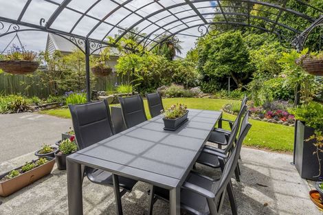 Photo of property in 321 Te Moana Road, Waikanae, 5036