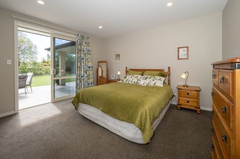 Photo of property in 128 Johnstone Street, Tinwald, Ashburton, 7774