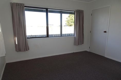 Photo of property in 114 Duchess Crescent, Mayfair, Hastings, 4122