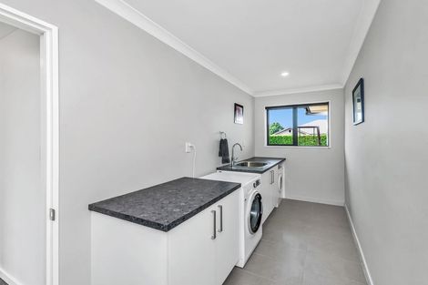 Photo of property in 24c Jozecom Place, Rolleston, 7614