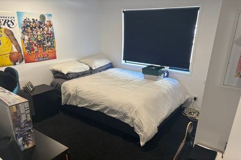 Photo of property in 120 Seaview Road, Westown, New Plymouth, 4310