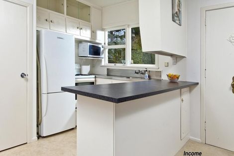 Photo of property in 5 Colin Wild Place, Glenfield, Auckland, 0629