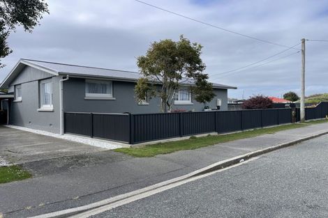 Photo of property in 126 Mcquarrie Street, Kingswell, Invercargill, 9812