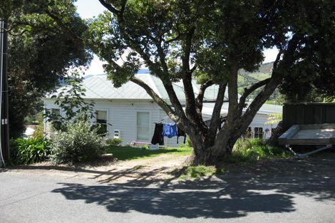 Photo of property in 33 Mount Street, Nelson South, Nelson, 7010