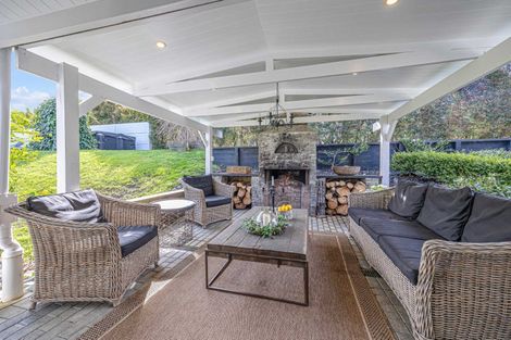 Photo of property in 16 Potts Road, Whitford, Howick, 2571