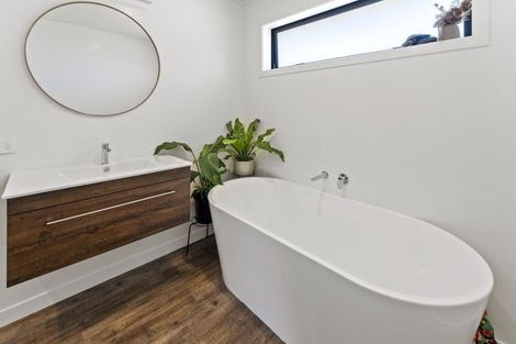 Photo of property in 38 Pineview Way, Motueka, 7196