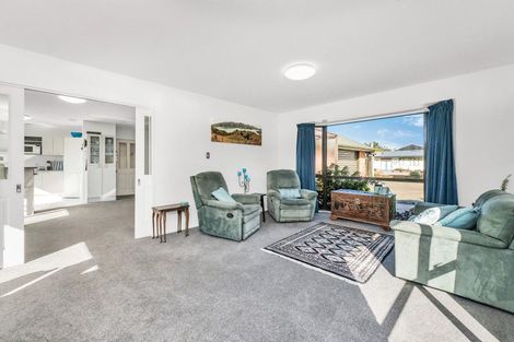 Photo of property in 83 High Street, Southbridge, 7602