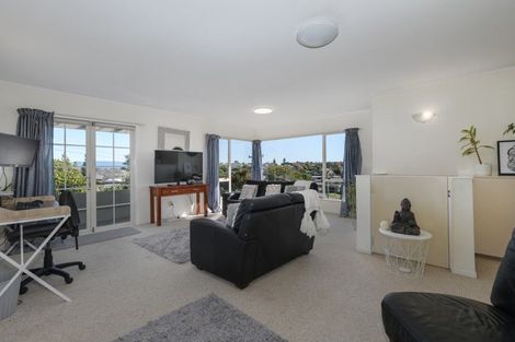 Photo of property in 19 Bellevue Road, Brookfield, Tauranga, 3110
