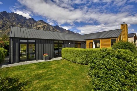 Photo of property in 7 Jackby Court, Jacks Point, Queenstown, 9371