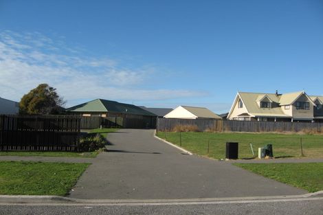 Photo of property in 84 Atlantis Street, New Brighton, Christchurch, 8083