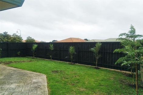 Photo of property in 5 Frederick Reece Drive, The Gardens, Auckland, 2105