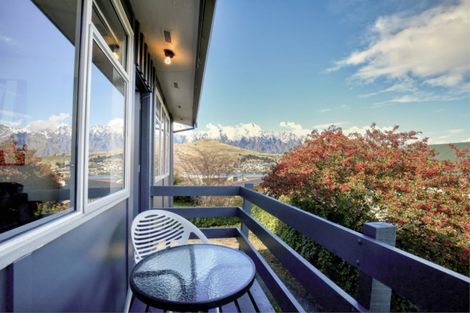 Photo of property in 41a-b Panorama Terrace, Queenstown, 9300