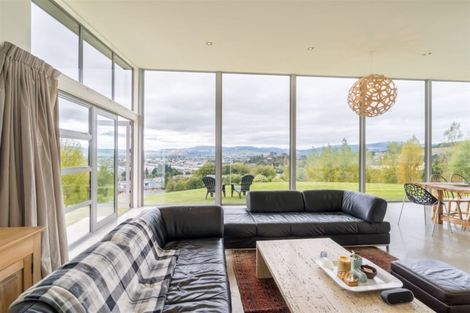 Photo of property in 17 Fairmile Drive, Kinmont Park, Mosgiel, 9024