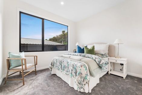 Photo of property in 36 Streamview Way, Long Bay, 0792