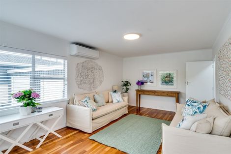 Photo of property in 3a White Street, Taradale, Napier, 4112