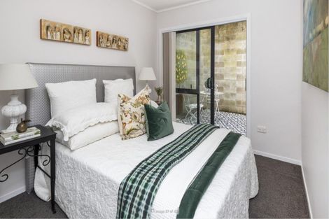 Photo of property in 9 Ramoana Mews, Shelly Park, Auckland, 2014