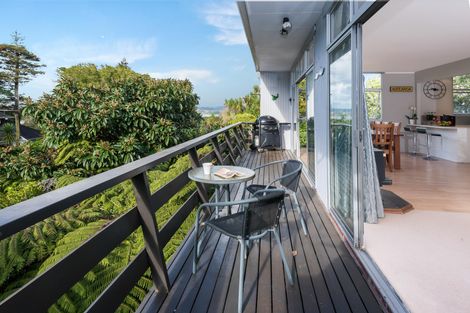 Photo of property in 11a Fenton Terrace, Cockle Bay, Auckland, 2014