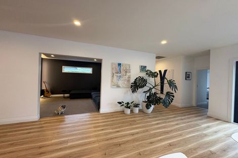 Photo of property in 161 Weston Road, St Albans, Christchurch, 8052