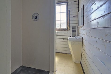 Photo of property in 130 Fitzherbert Street, Featherston, 5710