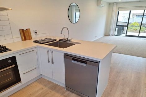 Photo of property in 8 Katikati Drive, Manurewa, Auckland, 2102