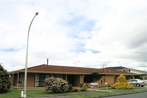 Photo of property in 1 Ivy Place, Matua, Tauranga, 3110