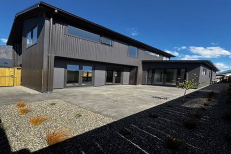 Photo of property in 47 Cheviot Street, Jacks Point, 9371