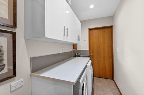 Photo of property in 18 Vanderbilt Place, Halswell, Christchurch, 8025