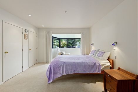 Photo of property in 15f Puriri Avenue, Orewa, 0931