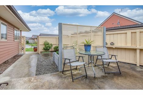 Photo of property in 3 Reeves Road, Rangiora, 7400