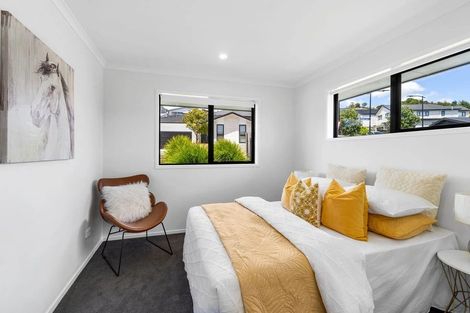 Photo of property in 46 Pacific Heights Road, Orewa, 0931