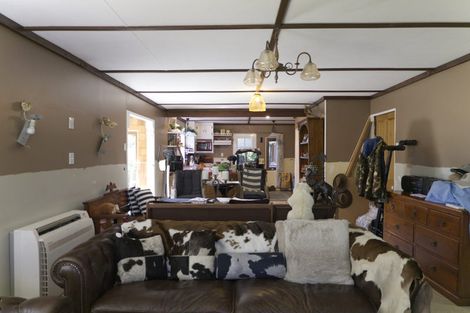 Photo of property in 1067 Milton Highway, Lovells Flat, Milton, 9292