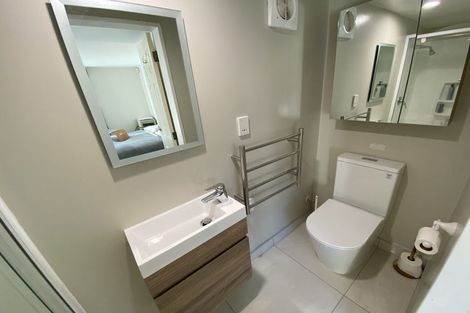 Photo of property in 16j Hobson Street, Thorndon, Wellington, 6011