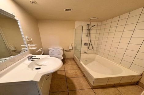 Photo of property in 3p/10 Crown Lynn Place, New Lynn, Auckland, 0600