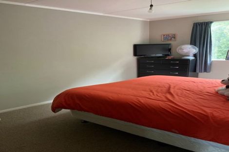 Photo of property in 1/17 Yarrow Place, Papakowhai, Porirua, 5024