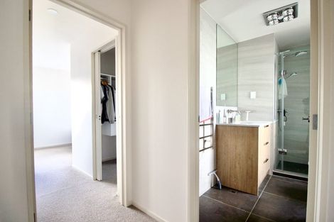 Photo of property in 15 Longshore Drive, Long Bay, Auckland, 0630