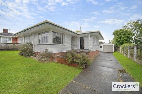 Photo of property in 3 Clayton Road, Manurewa, Auckland, 2102