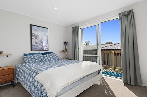 Photo of property in 115b Harbour View Road, Omokoroa, 3114