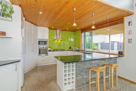 Photo of property in 20 Pacific Place, Whitianga, 3510