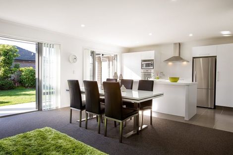 Photo of property in 5b Yates Place, Amberley, 7410