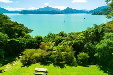 Photo of property in 288 Moetapu Bay Road, Moetapu Bay, Picton, 7282