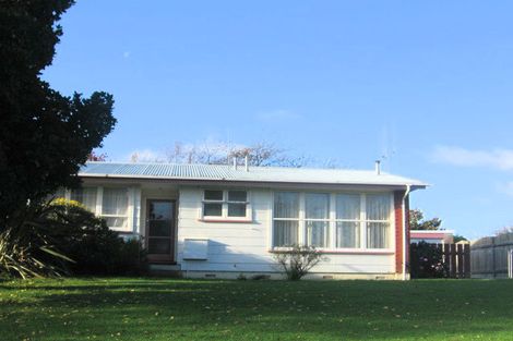 Photo of property in 10 Stillwater Place, Westbrook, Palmerston North, 4412