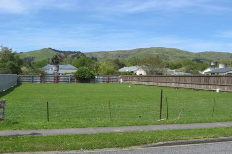 Photo of property in 8 Montgomery Street, Cheviot, 7310