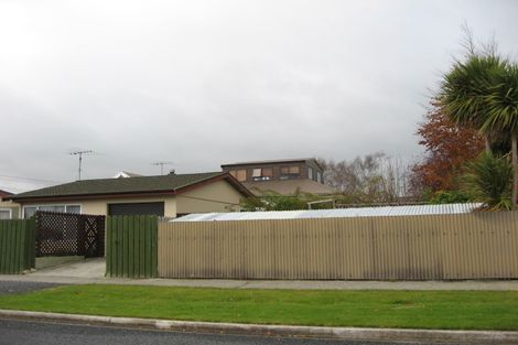 Photo of property in 27 Johnson Street, Milton, 9220