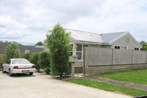 Photo of property in 1a Nicolas Avenue, Glen Eden, Auckland, 0602