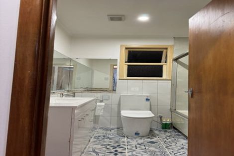 Photo of property in 60 Tatariki Street, Rosehill, Papakura, 2113