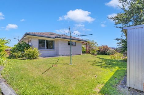 Photo of property in 16 Stanley Drive, Lynmore, Rotorua, 3010